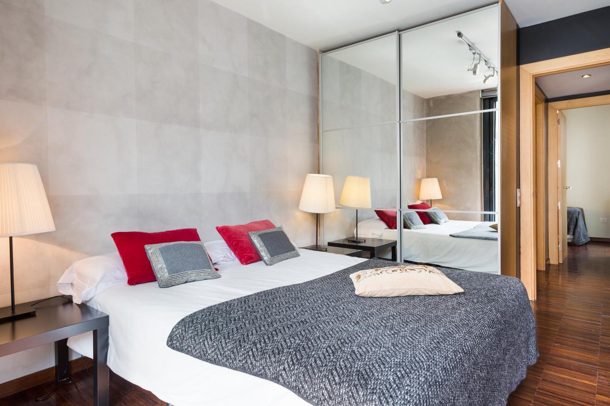 Apartment Barcelona Rentals - Sarria Apartments Near Center ห้อง รูปภาพ
