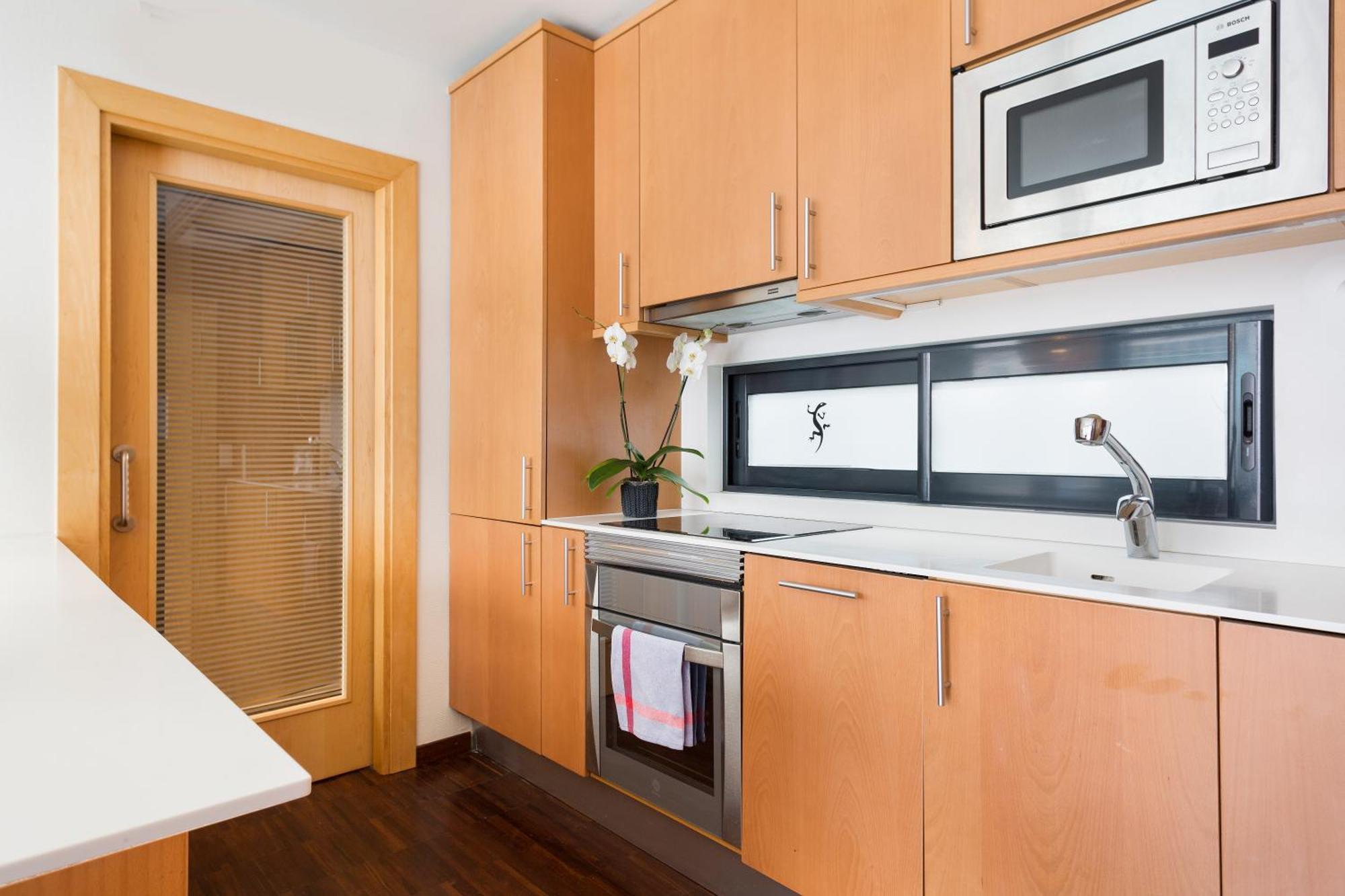 Apartment Barcelona Rentals - Sarria Apartments Near Center ห้อง รูปภาพ