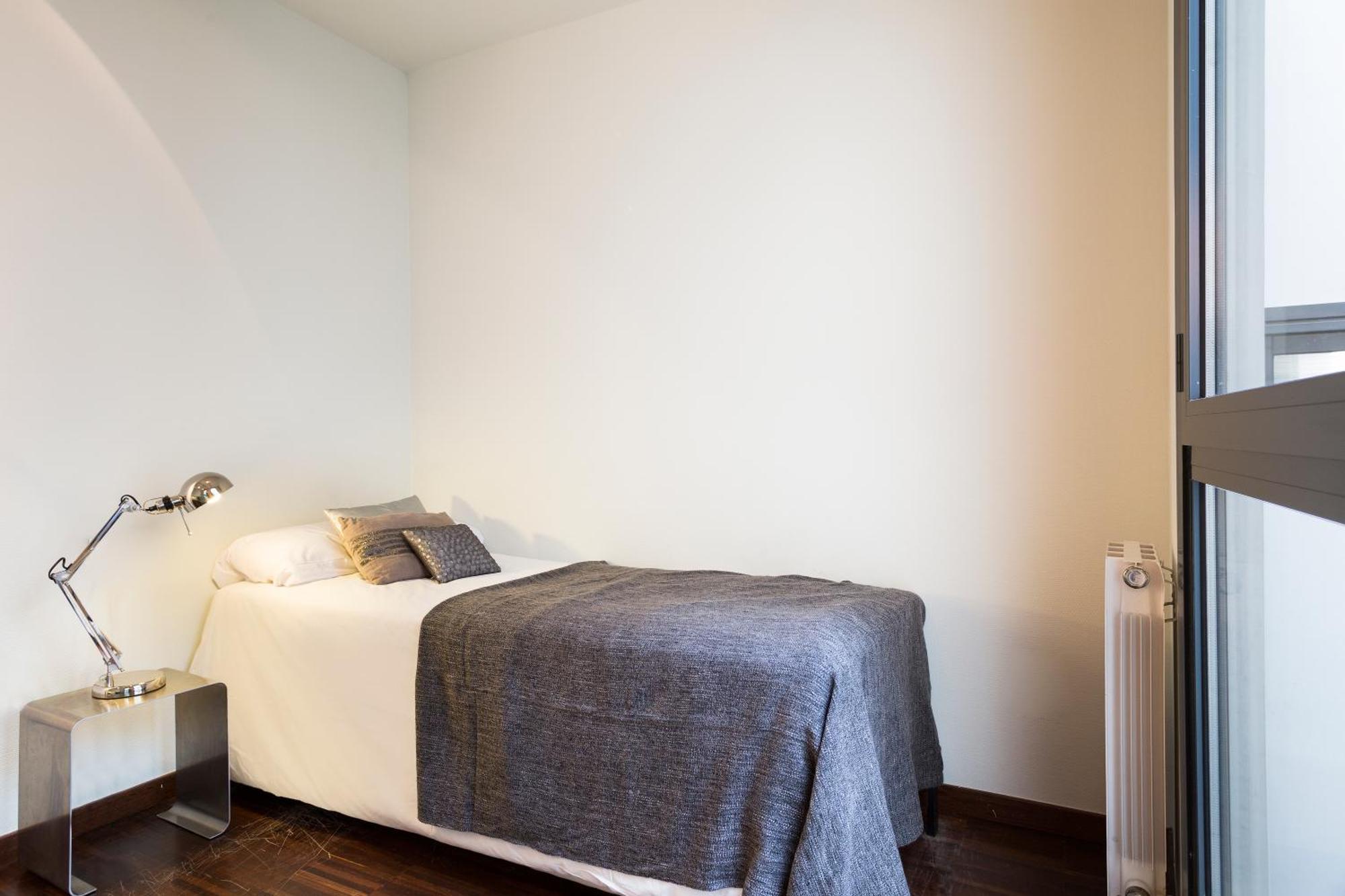 Apartment Barcelona Rentals - Sarria Apartments Near Center ห้อง รูปภาพ
