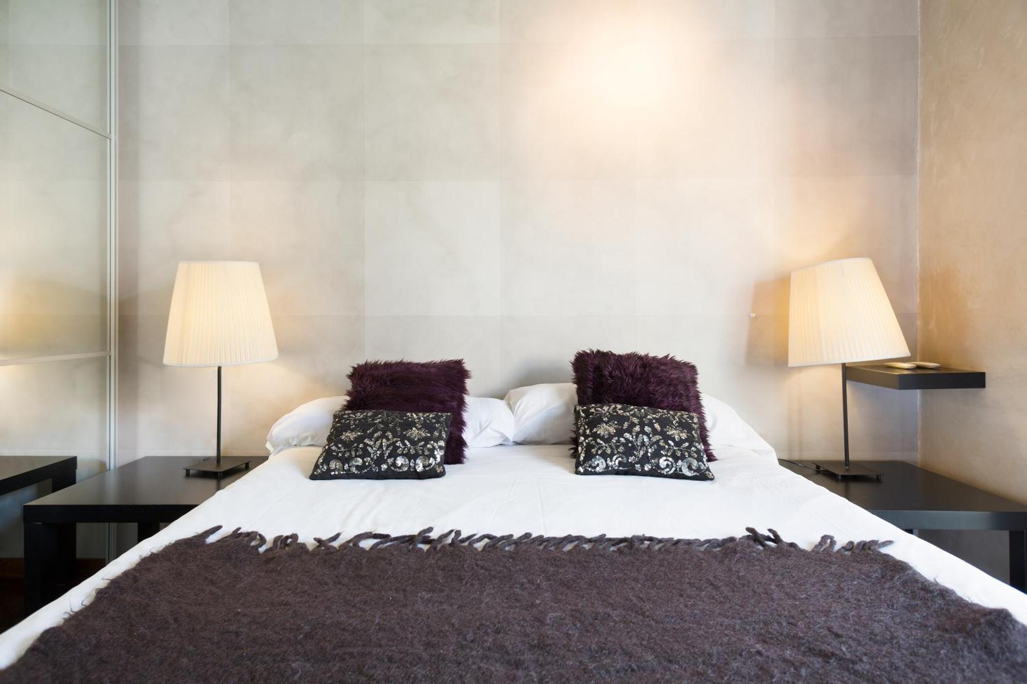 Apartment Barcelona Rentals - Sarria Apartments Near Center ห้อง รูปภาพ