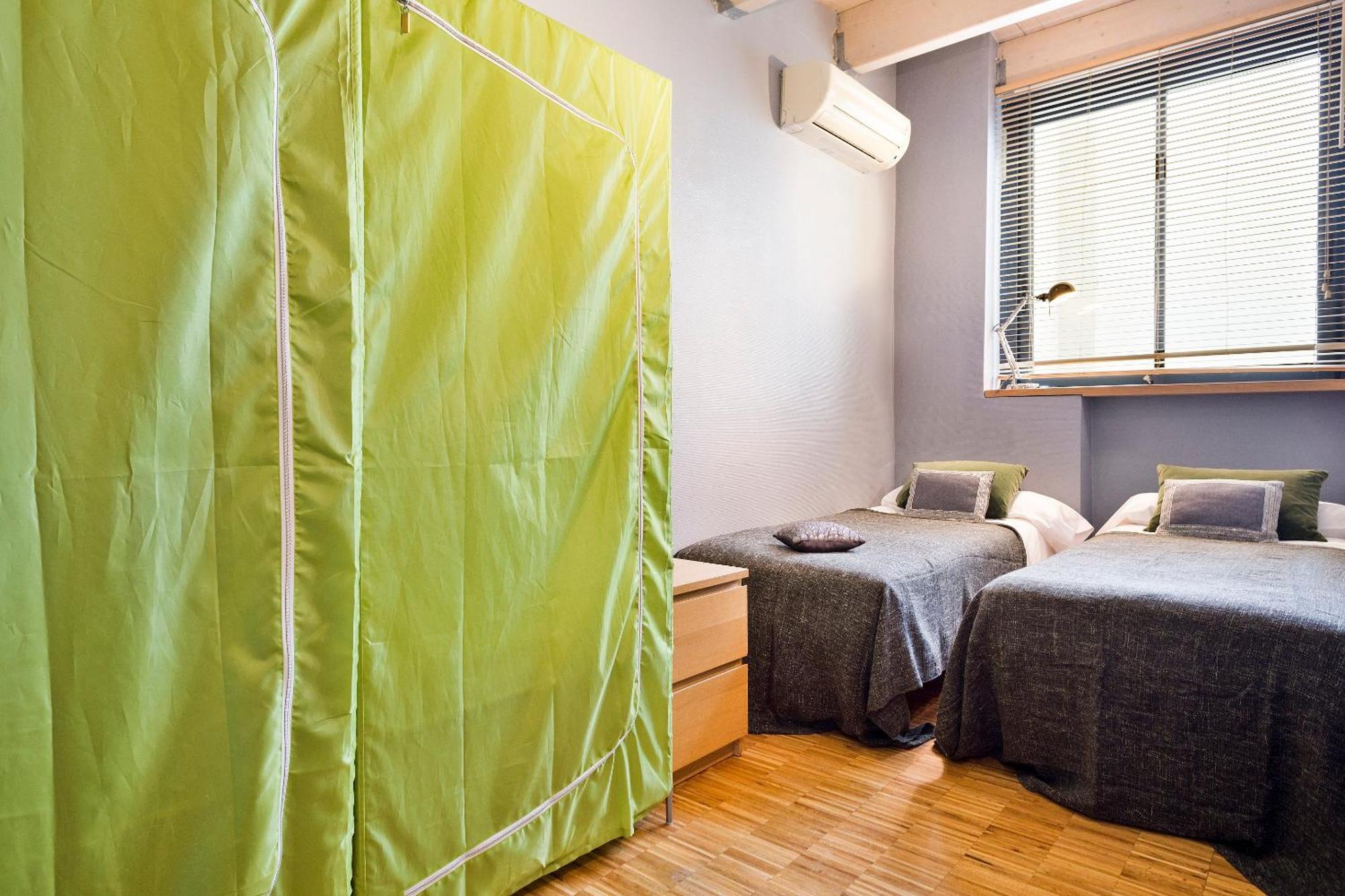 Apartment Barcelona Rentals - Sarria Apartments Near Center ห้อง รูปภาพ