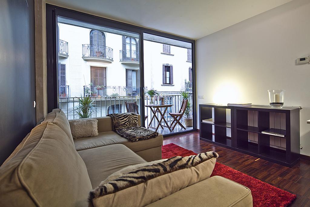Apartment Barcelona Rentals - Sarria Apartments Near Center ภายนอก รูปภาพ