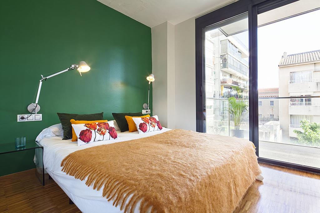 Apartment Barcelona Rentals - Sarria Apartments Near Center ภายนอก รูปภาพ